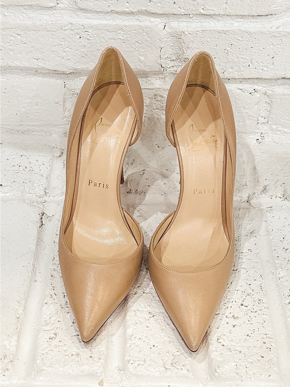 Christian Louboutin Iriza, Blush, Nude Leather Pointed-Toe Pumps with Red Soles - Picture 3 of 12